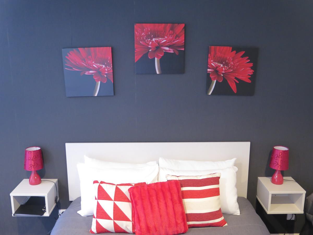 Mossburn Wheels And Reels Accommodation المظهر الخارجي الصورة